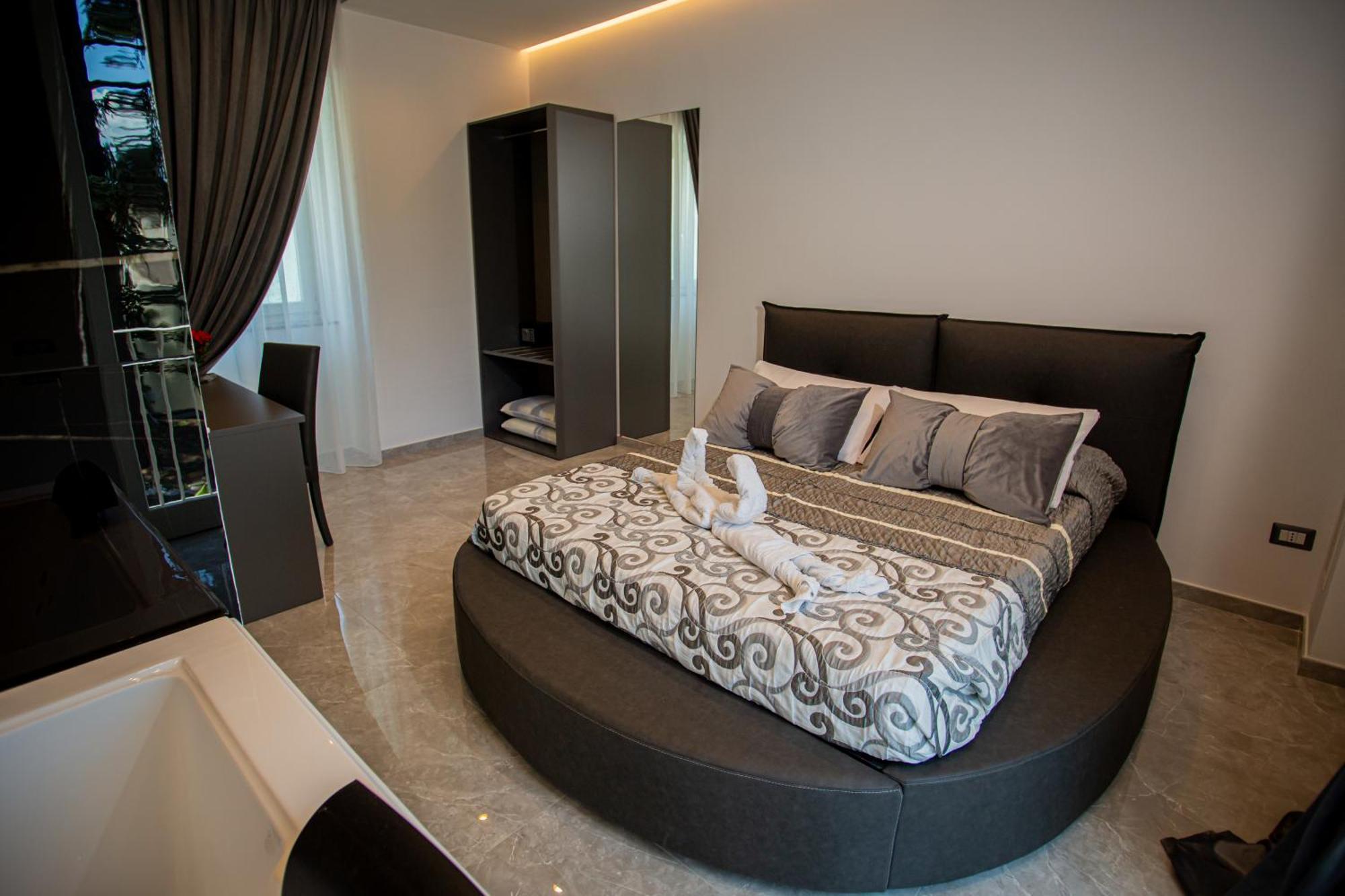 Forever Luxury Rooms Кастелламмаре-ди-Стабия Экстерьер фото
