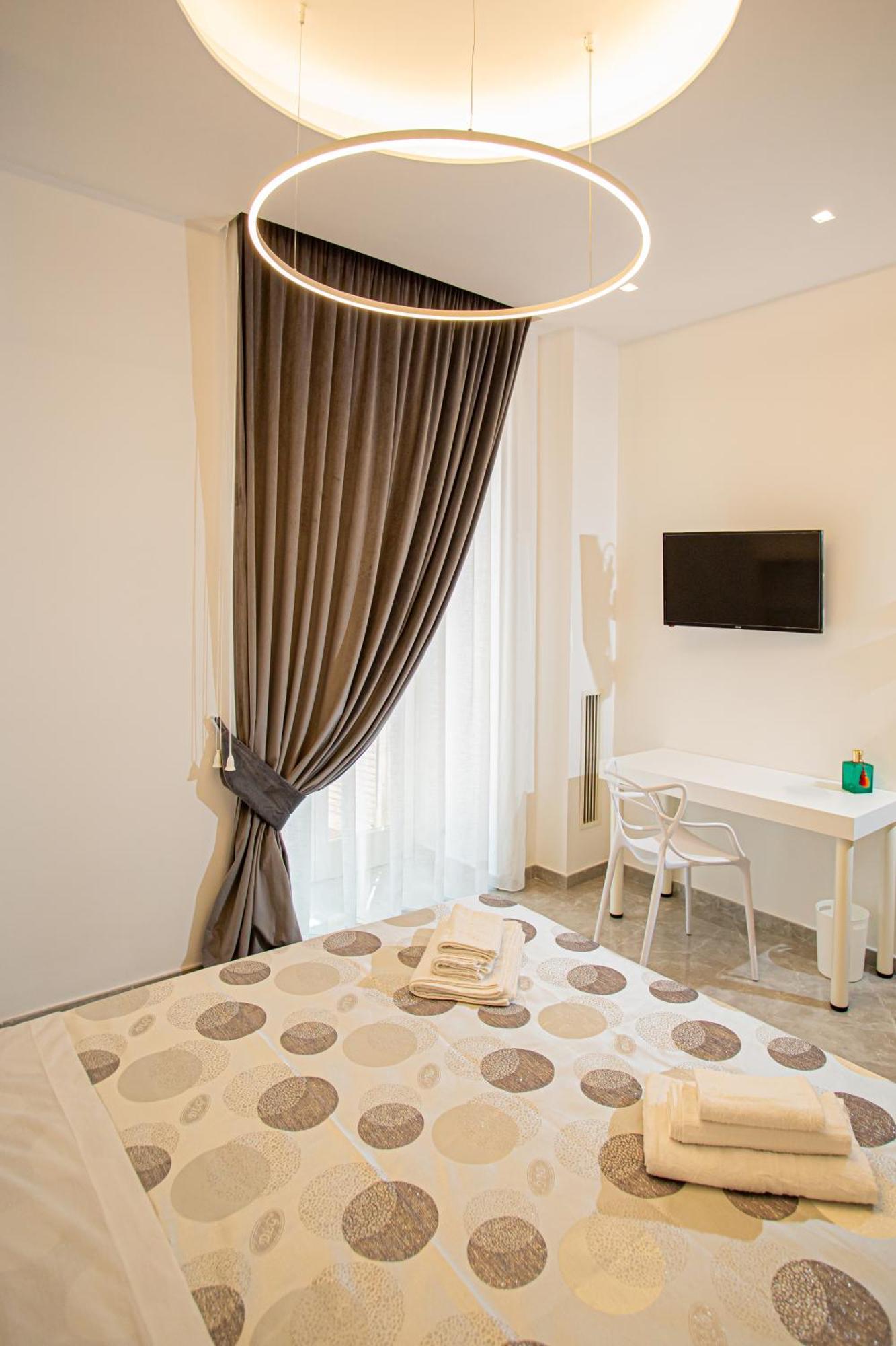 Forever Luxury Rooms Кастелламмаре-ди-Стабия Экстерьер фото